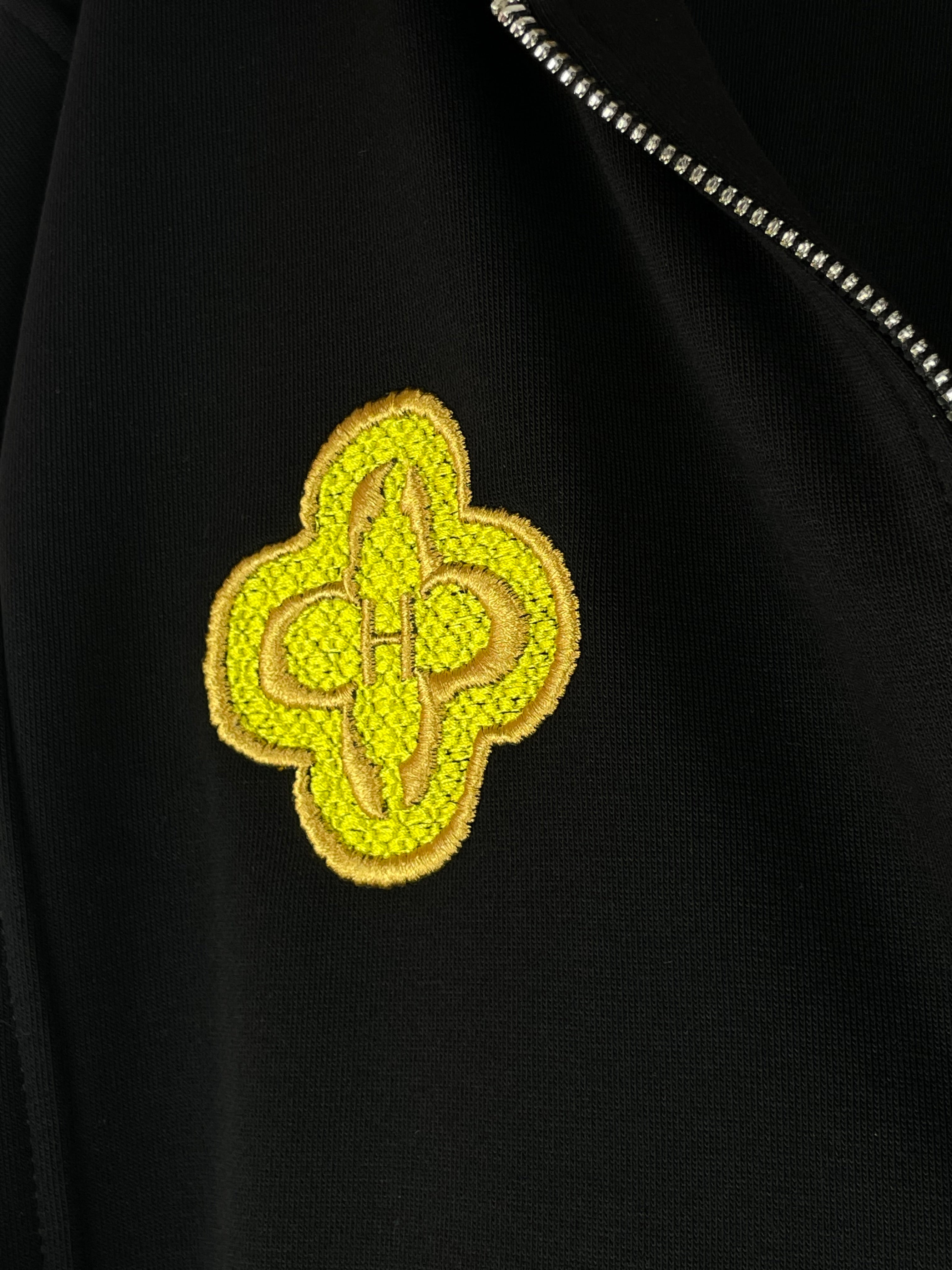 Hood Zip Black Edition