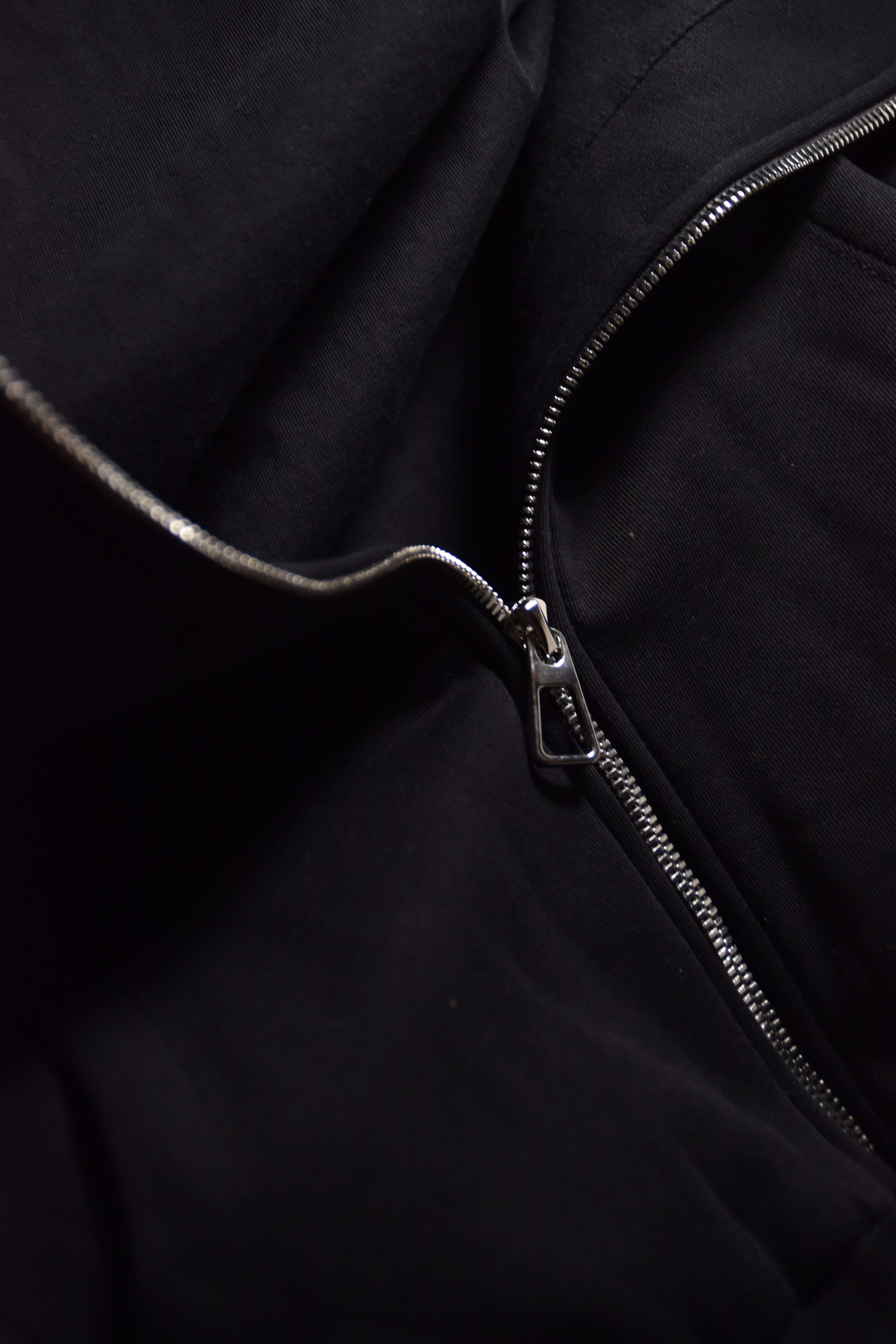Hood Zip Black Edition